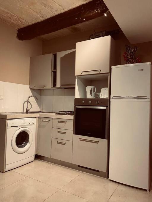 Vallettadreamsuites Groud Floor Shared Sea View Rooof Terrace المظهر الخارجي الصورة
